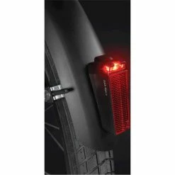 Axa Nyx Achterlicht LED Batterijen - Rood -Pas Cher Fietsbellen Magasin axa nyx achterlicht led batterijen rood 8713249303901 4 l