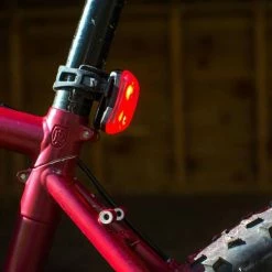 Blackburn 2"Fer 60/20 Verlichtingset Accu - Zwart -Pas Cher Fietsbellen Magasin blackburn 2 fer 60 20 verlichtingset accu zwart 514206 5 l