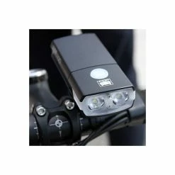 CatEye AMPP1100 Koplamp LED Accu - Zwart -Pas Cher Fietsbellen Magasin cateye ampp1100 koplamp led accu zwart 4990173034574 2 l