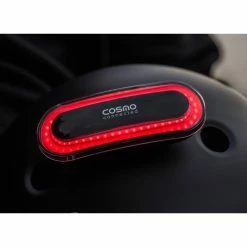 Hollandbikeshop Cosmo Ride Achterlicht LED Accu + Remote Control - Zwart -Pas Cher Fietsbellen Magasin cosmo ride achterlicht led accu remote control zwart 3701169500383 4 l