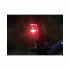 VDO RED Plus RL Achterlicht + Remlicht LED USB - Rood -Pas Cher Fietsbellen Magasin vdo red plus rl achterlicht remlicht led usb rood 4037438400610 4 l
