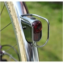 VWP Retro Old Dutch Achterlicht - Rood/Chroom -Pas Cher Fietsbellen Magasin vwp retro old dutch achterlicht rood chroom 8716637020268 1 l